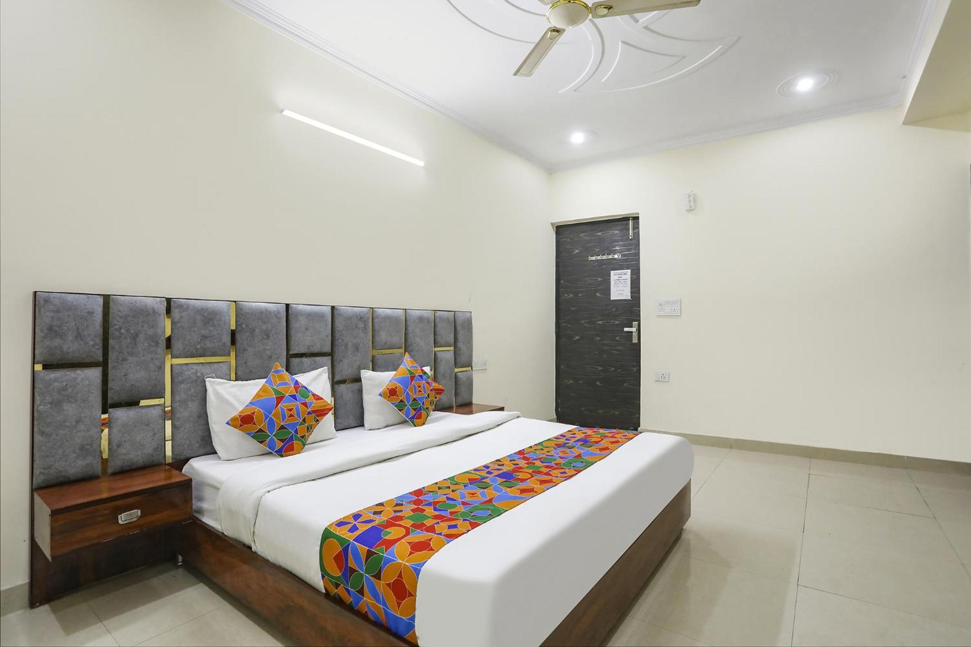 Fabexpress Asp Royal Residency Inn- Janakpuri Dillí Exteriér fotografie