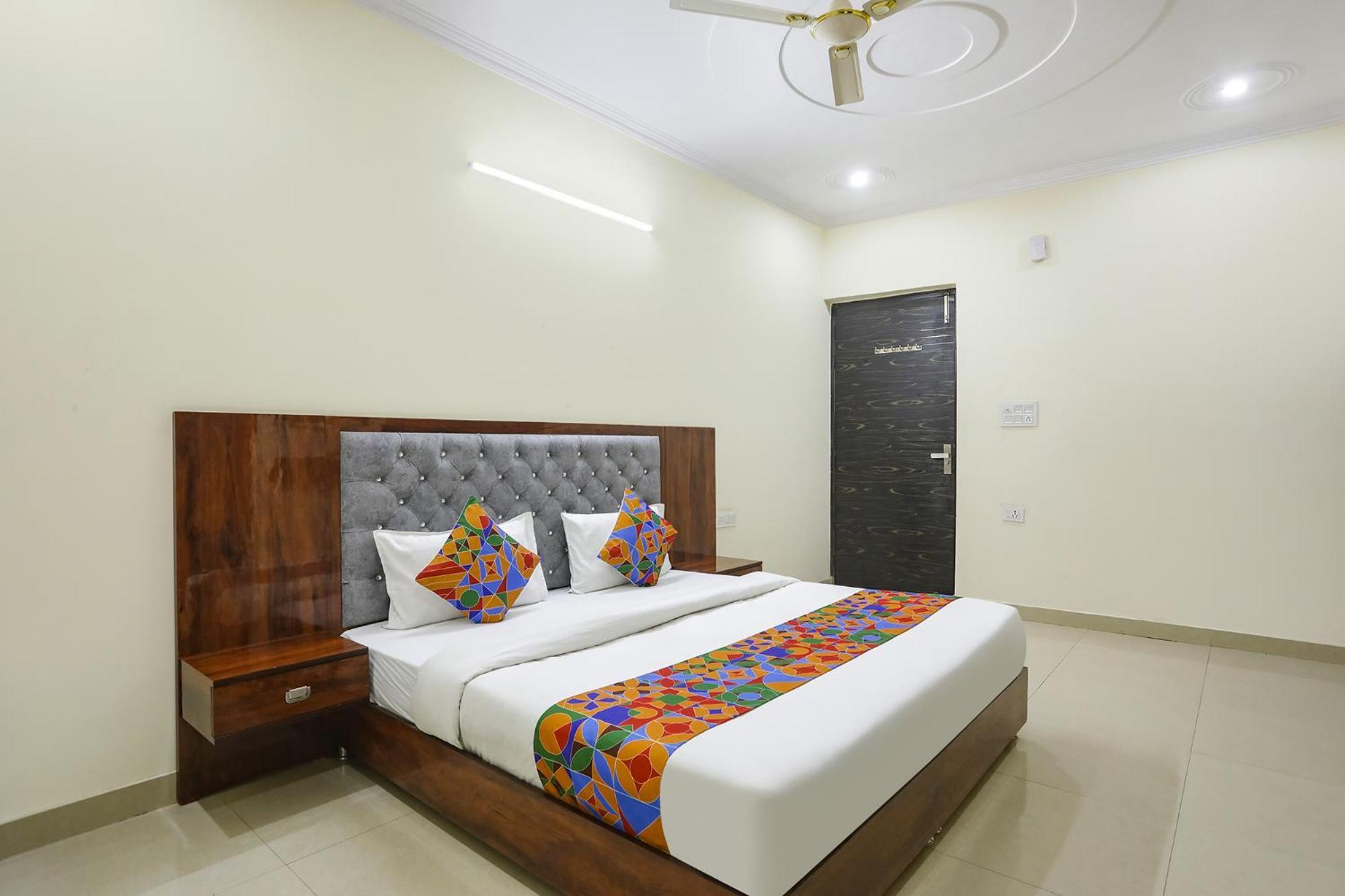 Fabexpress Asp Royal Residency Inn- Janakpuri Dillí Exteriér fotografie