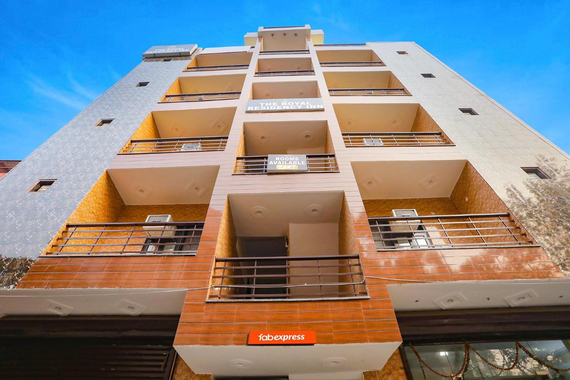 Fabexpress Asp Royal Residency Inn- Janakpuri Dillí Exteriér fotografie