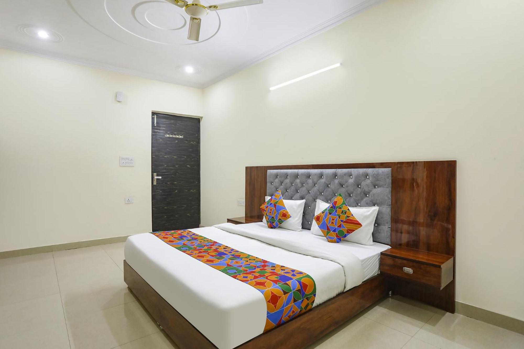 Fabexpress Asp Royal Residency Inn- Janakpuri Dillí Exteriér fotografie