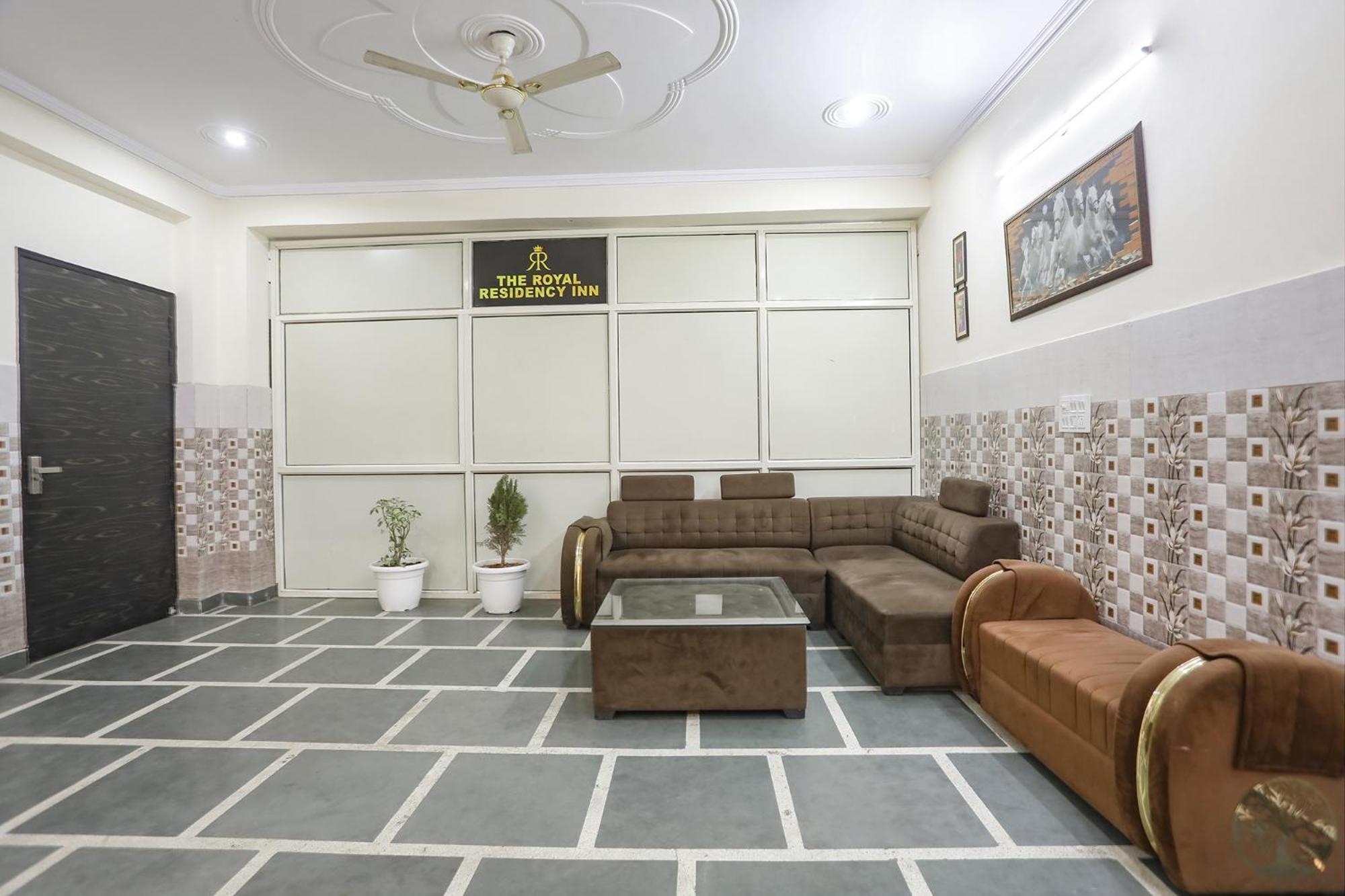 Fabexpress Asp Royal Residency Inn- Janakpuri Dillí Exteriér fotografie